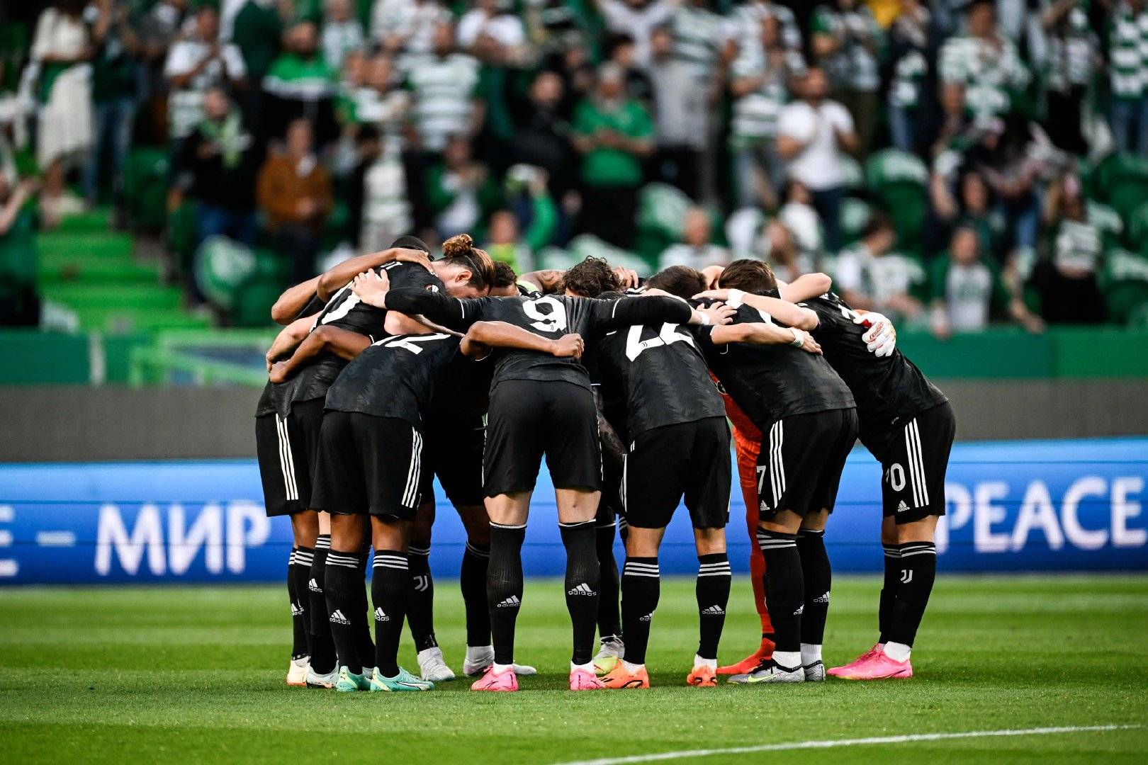 安博体育官网-包含费耶诺德关键时刻门线救险勒沃库森清晨迎来里程碑之后，Scout与70激战RNG分钟的词条