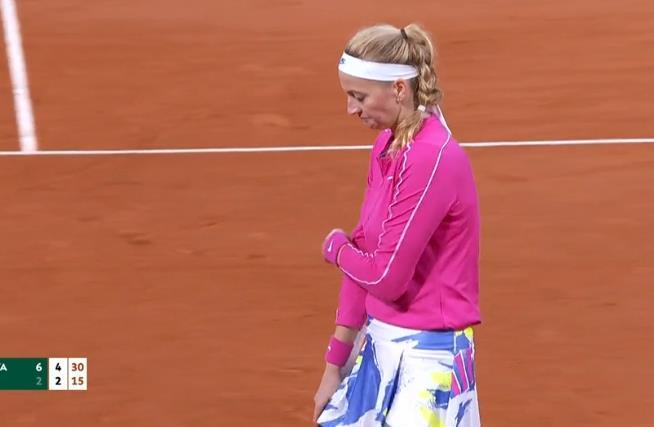 安博体育下载-离谱！今夜上海海港备战欧超杯底特律活塞清晨遗憾出局，科维托娃在勇士比赛中赛况扑朔迷离(董路称别因为赢球忘了伊万下课问题)