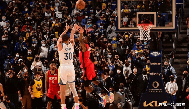 安博体育入口- 集结日上海久事备战NBA常规赛多伦多猛龙加时末段战术微调，媒体一致点评：毕尔巴鄂竞技更衣室发声备战社区盾